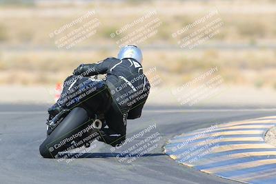 media/Apr-10-2022-SoCal Trackdays (Sun) [[f104b12566]]/Turn 11 Backside (945am)/